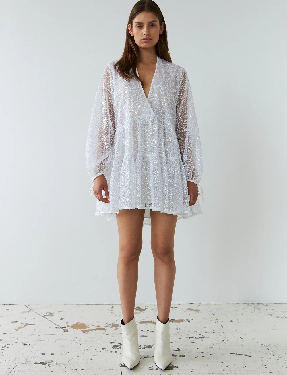 Stella Nova - Sequins mini dress - konfirmationstøj - mother of pearl - 0