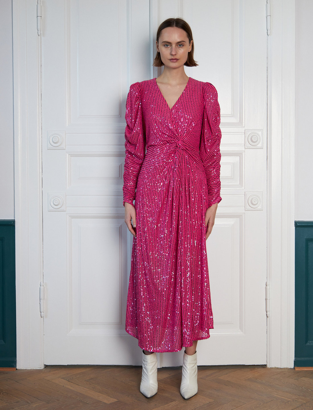 Sequins top midi dress