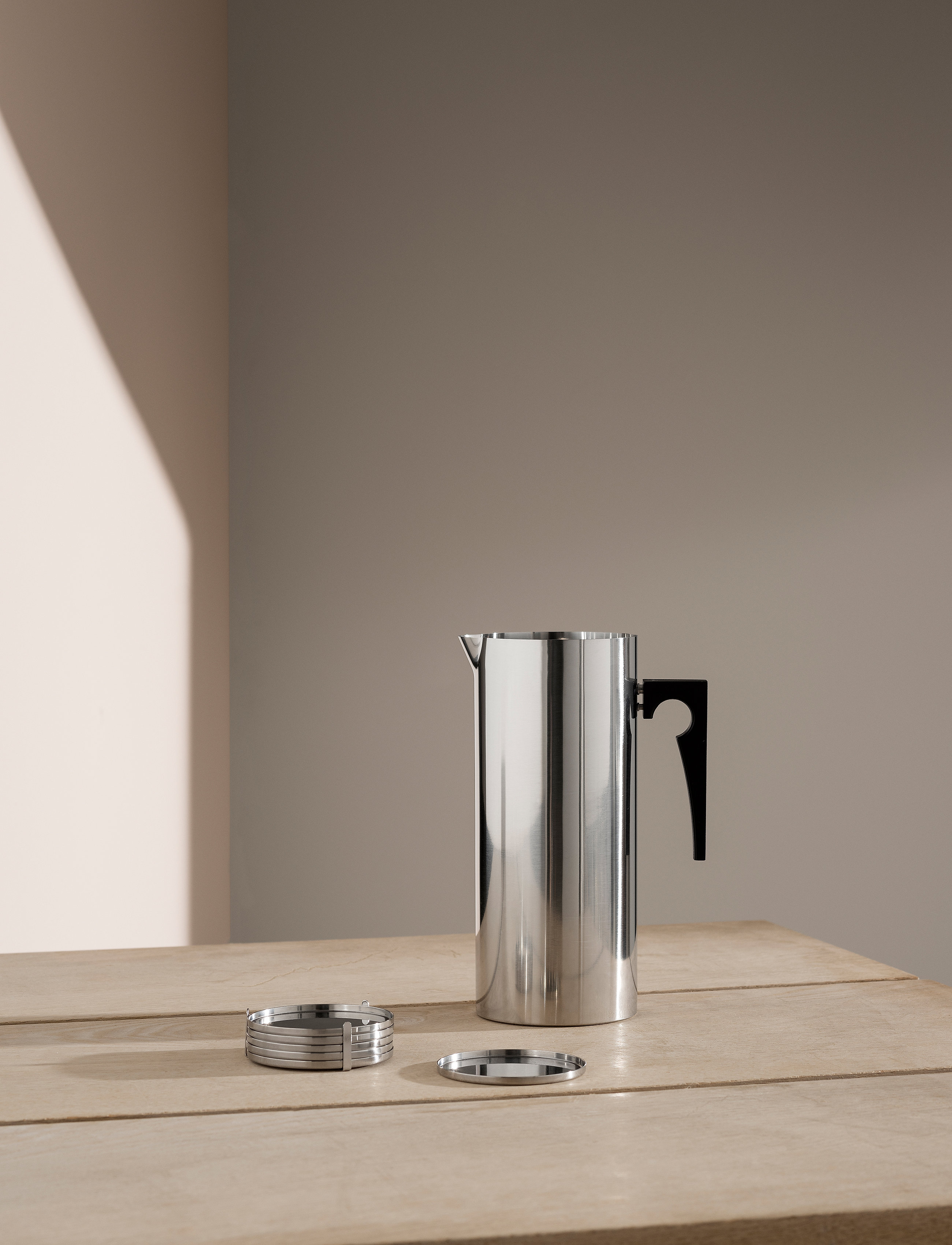 Stelton - AJ jug with icelip - 2 l. - steel - 1