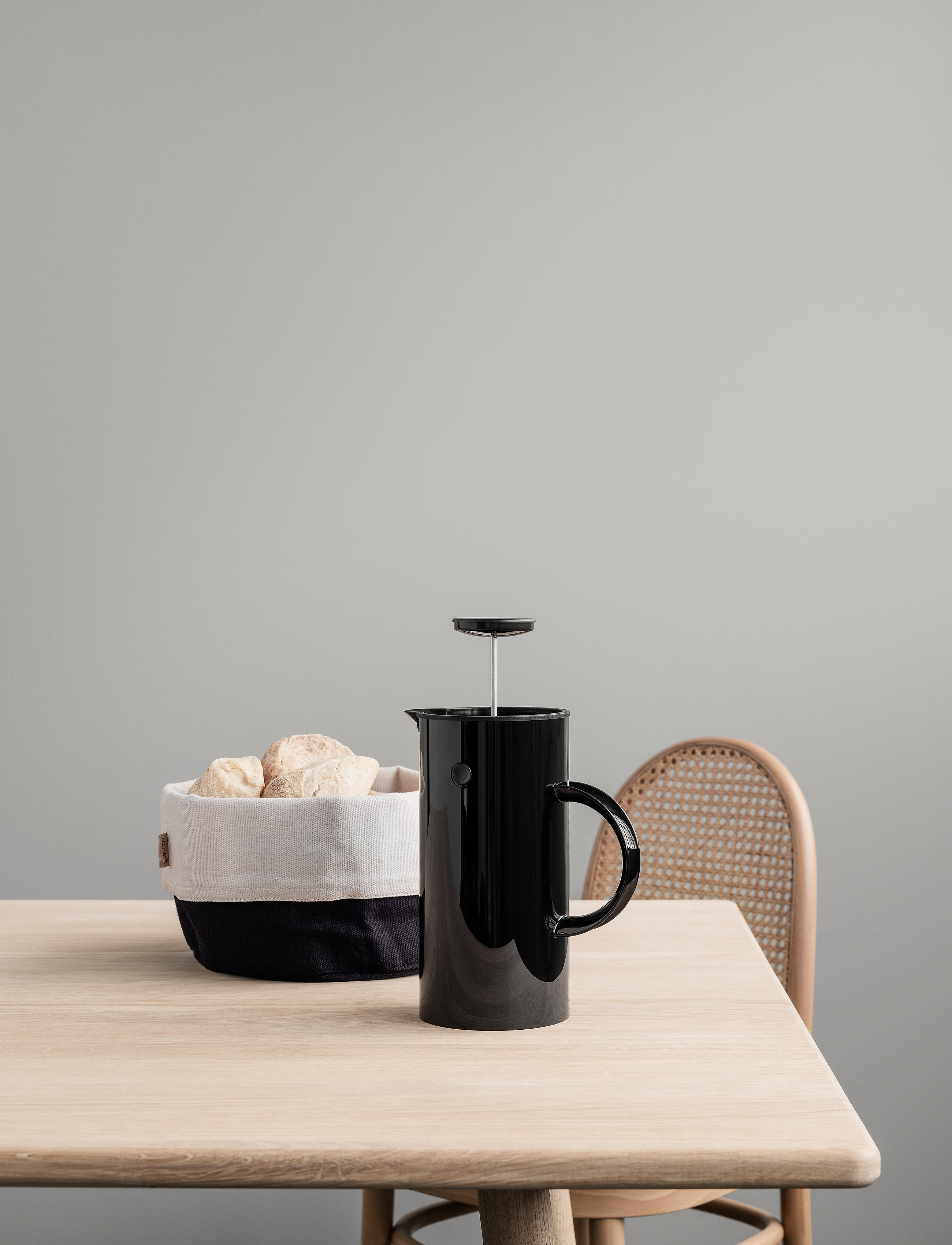 Stelton Bread Bag, Large, One Size, Black, Køkkenopbevaring > Brødkasser Og -Kurve, Unisex