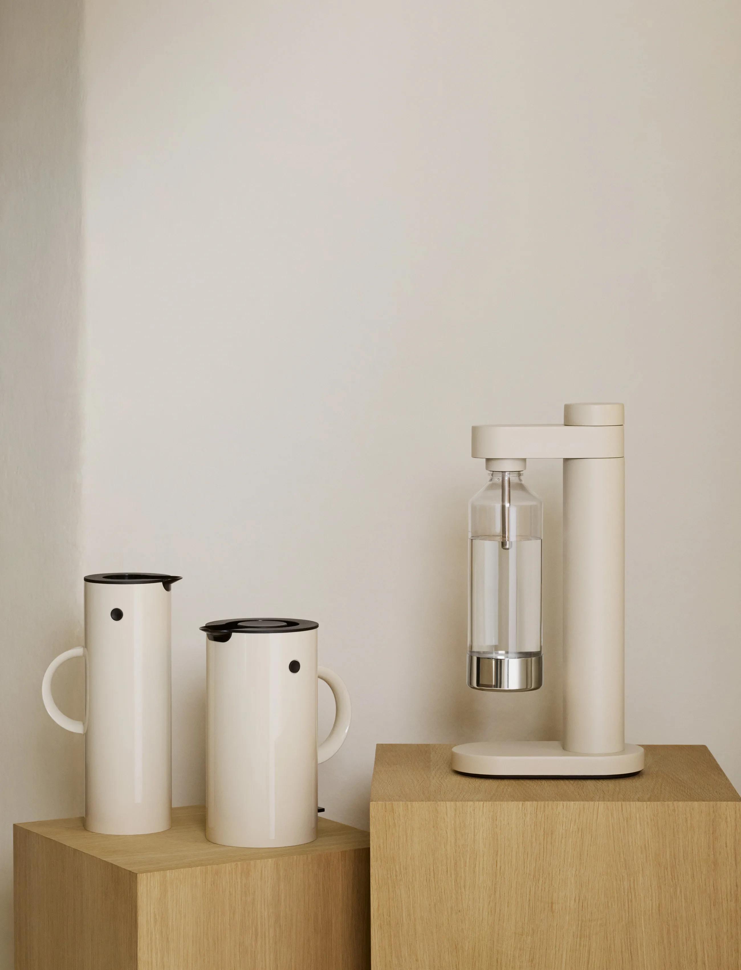 Stelton Brus Kulsyremaskine Soft Sand, H:42 cm, Kitchen, Creme - Kitchen Appliances, Homeware
