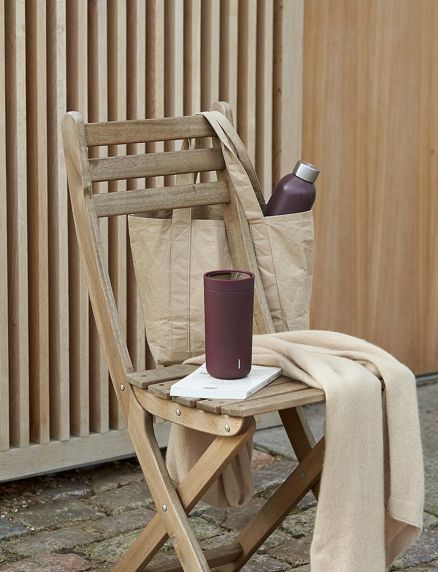 Stelton - Stelton Keep Cool vacuum insulated bottle 0.6 l. berry - sõbrapäeva kingitused - berry - 3