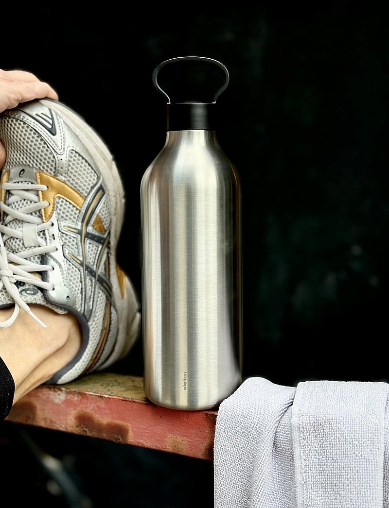 Stelton - Stelton Tabi vacuum insulated bottle - zubehör für wasserflaschen - steel - 2