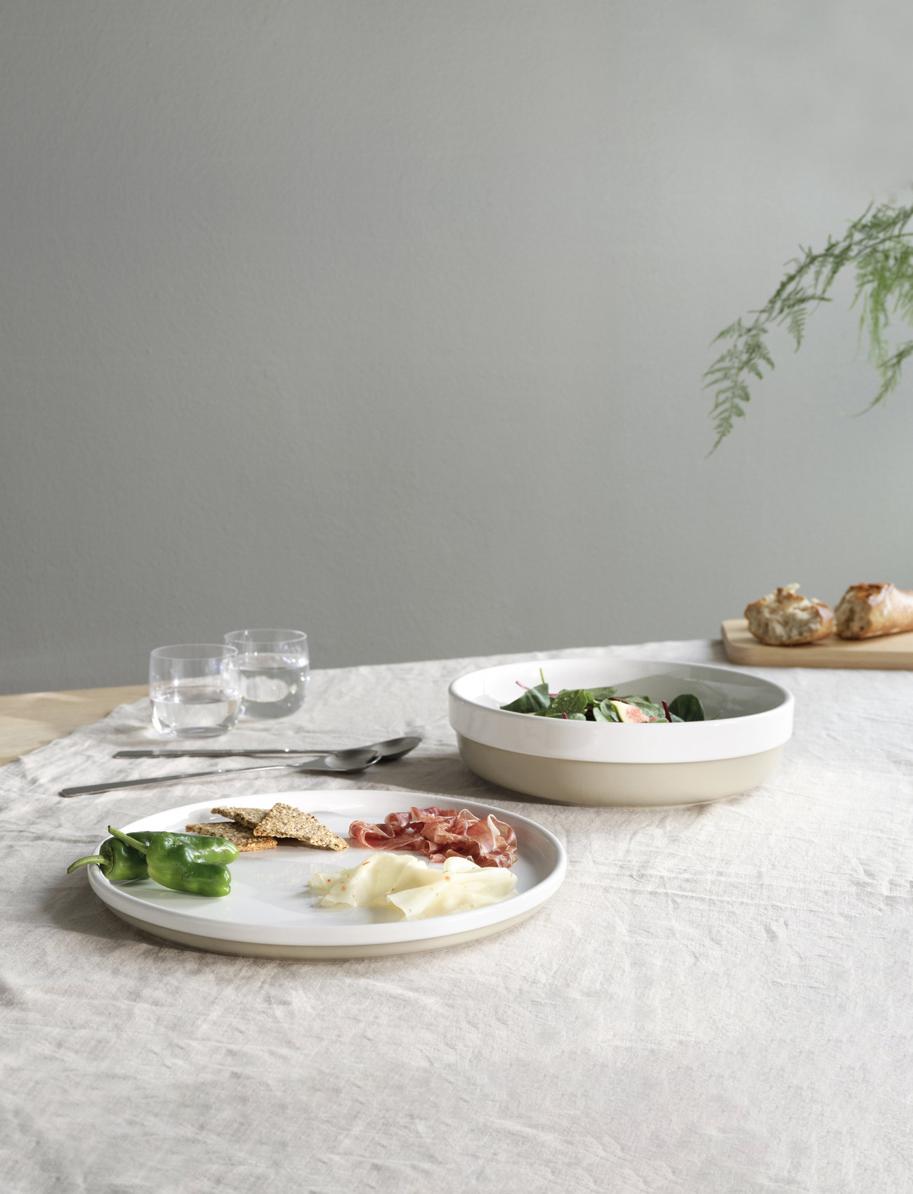 Stelton - Agnes serving plate sand / white - serving platters - sand / white - 1