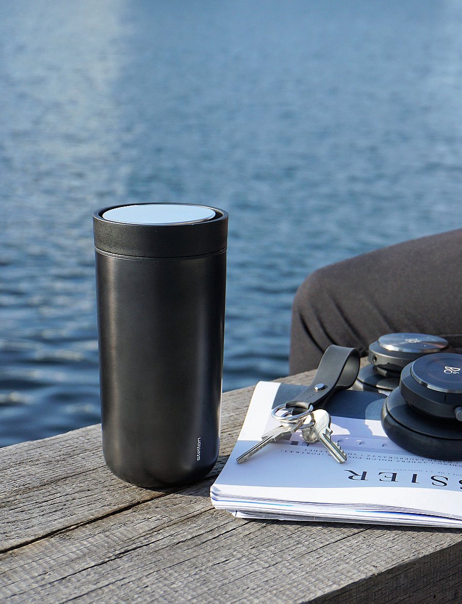 Stelton - To-Go Click cup - osta hinna alusel - black/metallic - 0