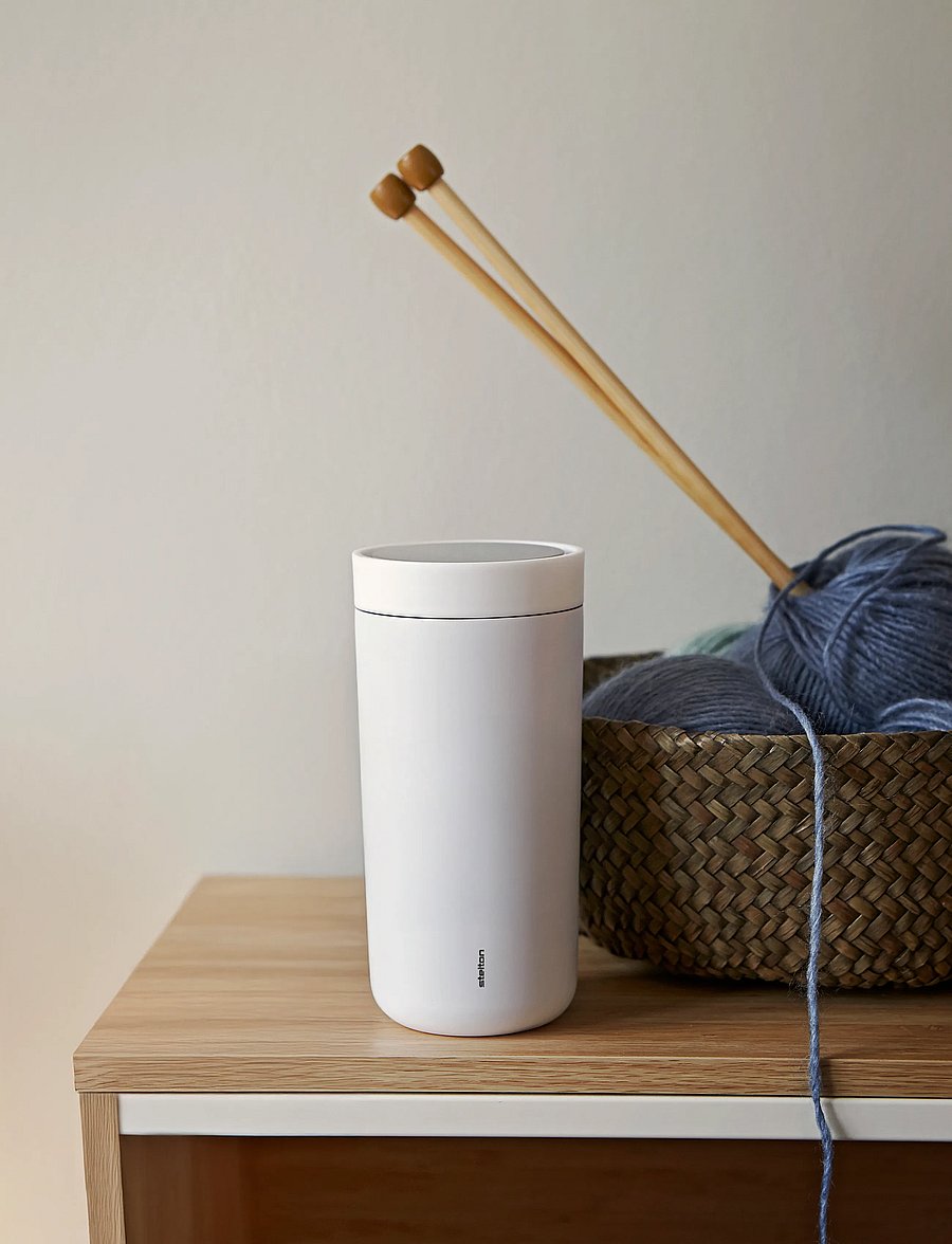Stelton - To Go Click vacuum insulated cup 0.4 l. soft chalk - thermostassen - soft chalk - 2
