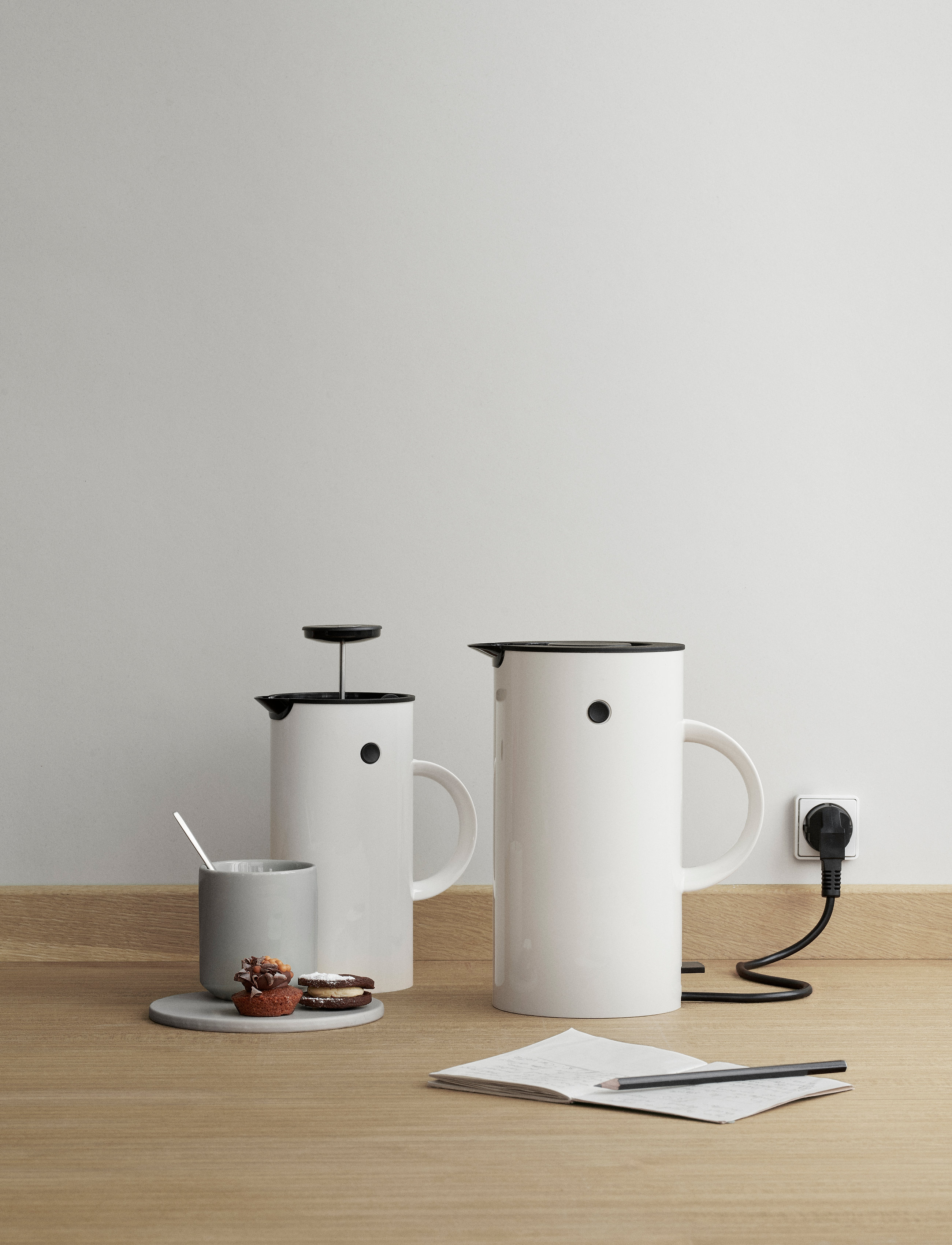 Stelton Em77 Elkedel (Eu) 1.5 L. White, 1.5 L, White, Køkkenmaskiner > Kedler Og Vandkogere, Unisex