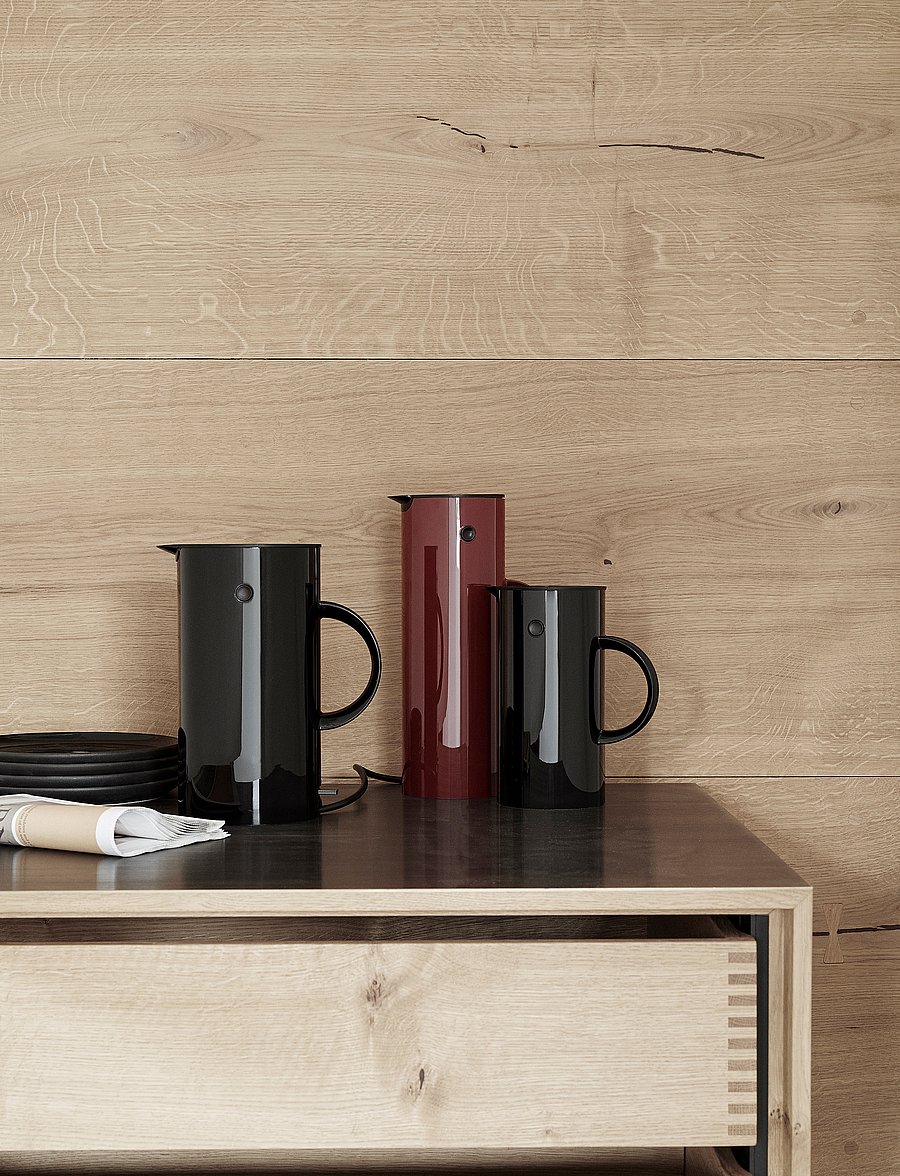 Stelton - EM77 vacuum jug, 0.5 l. - osta hinna alusel - black - 2