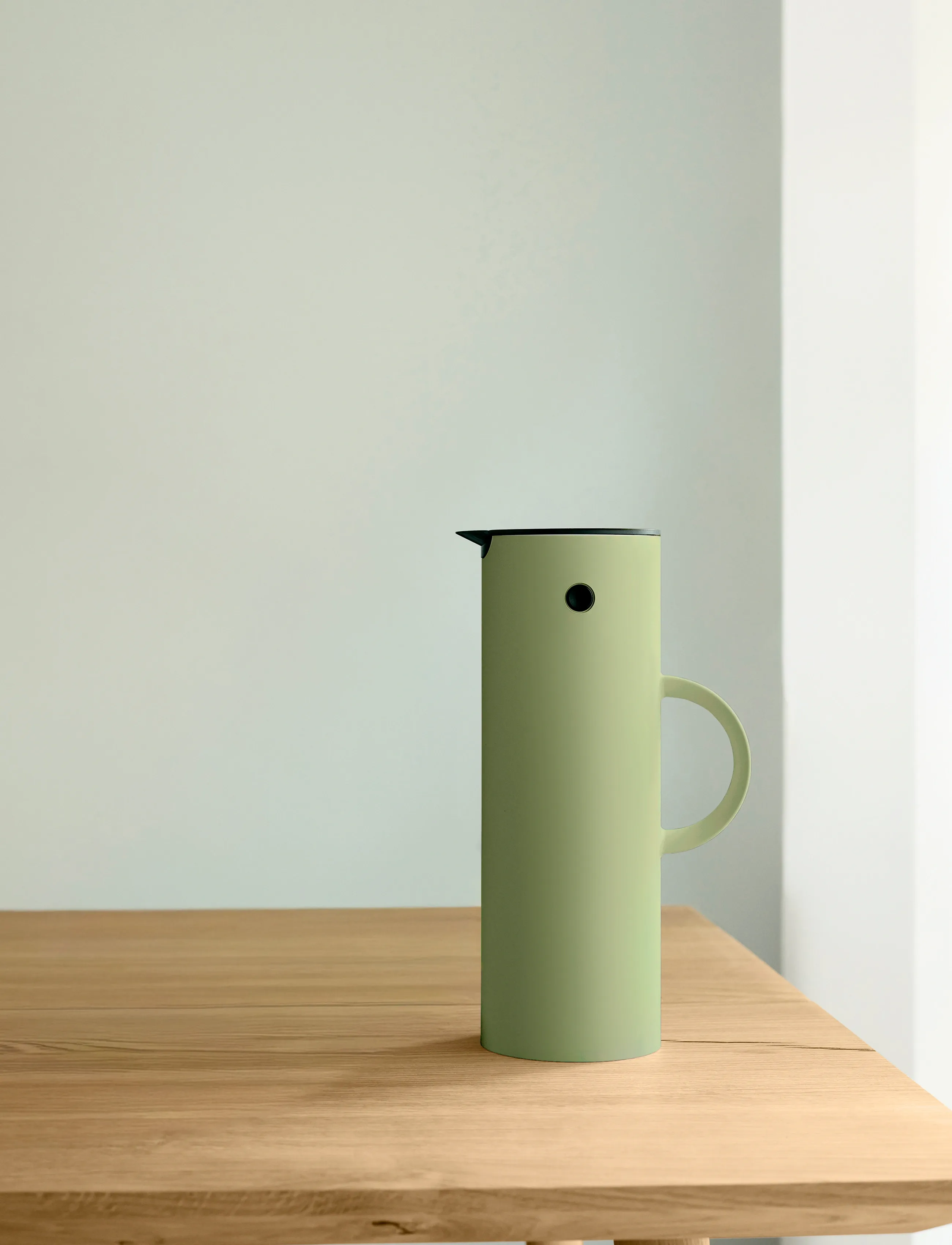 Stelton Em77 Termokande 1 L. Soft Fern Green, L, Jugs & Carafes, Khakigrün - Thermal Homeware