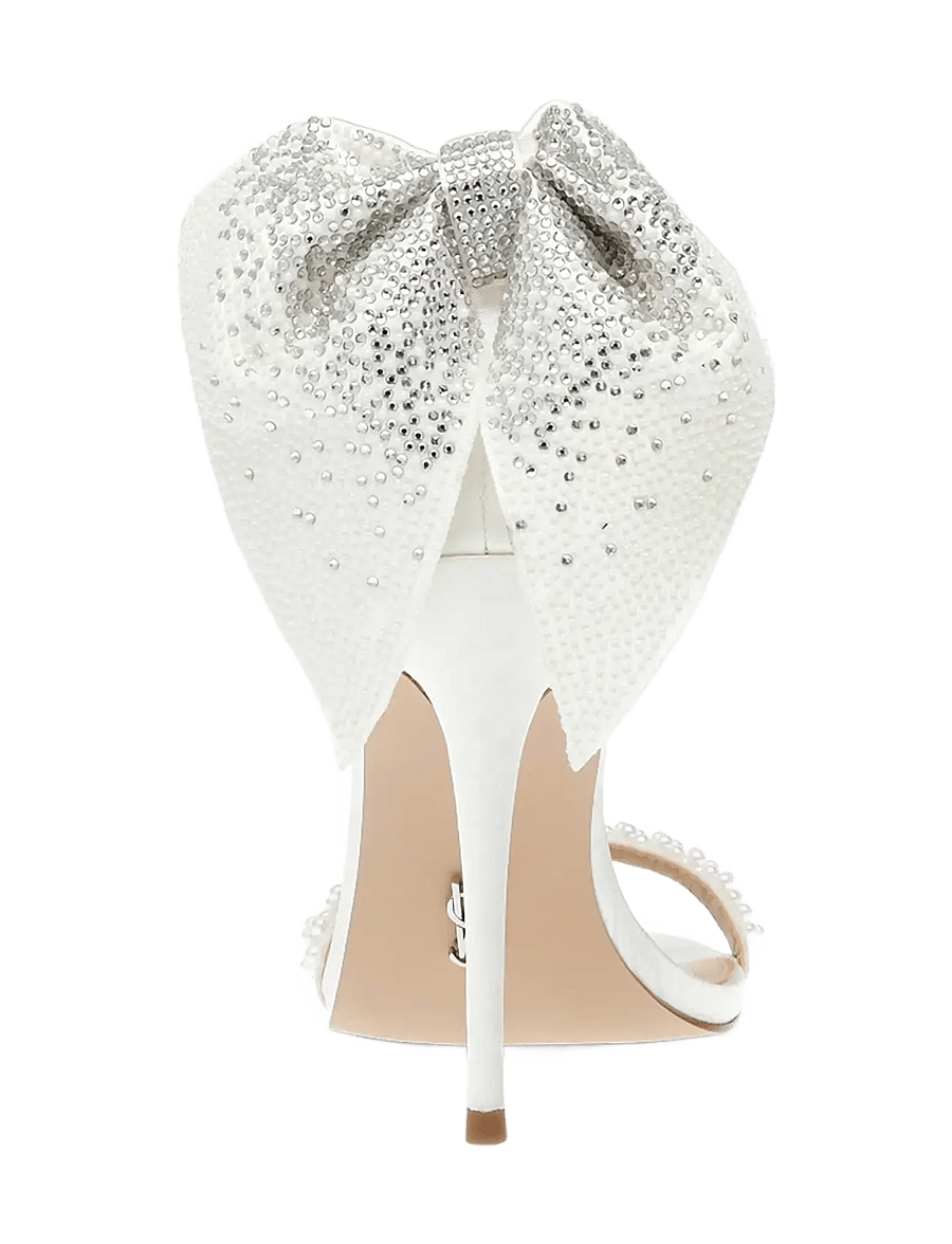 Steve Madden - Bellarosa-P - korolliset sandaalit - ivory satin - 4
