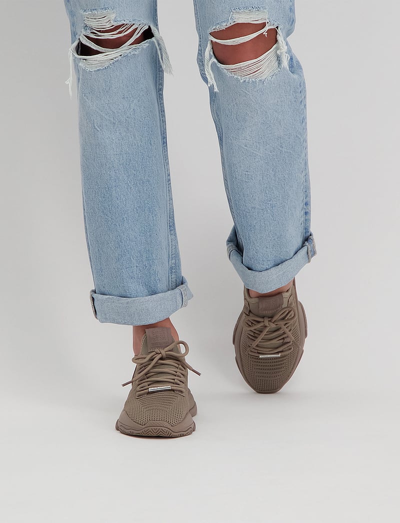 Steve Madden Mac-e Sneaker (SMNSM19000019) Low top