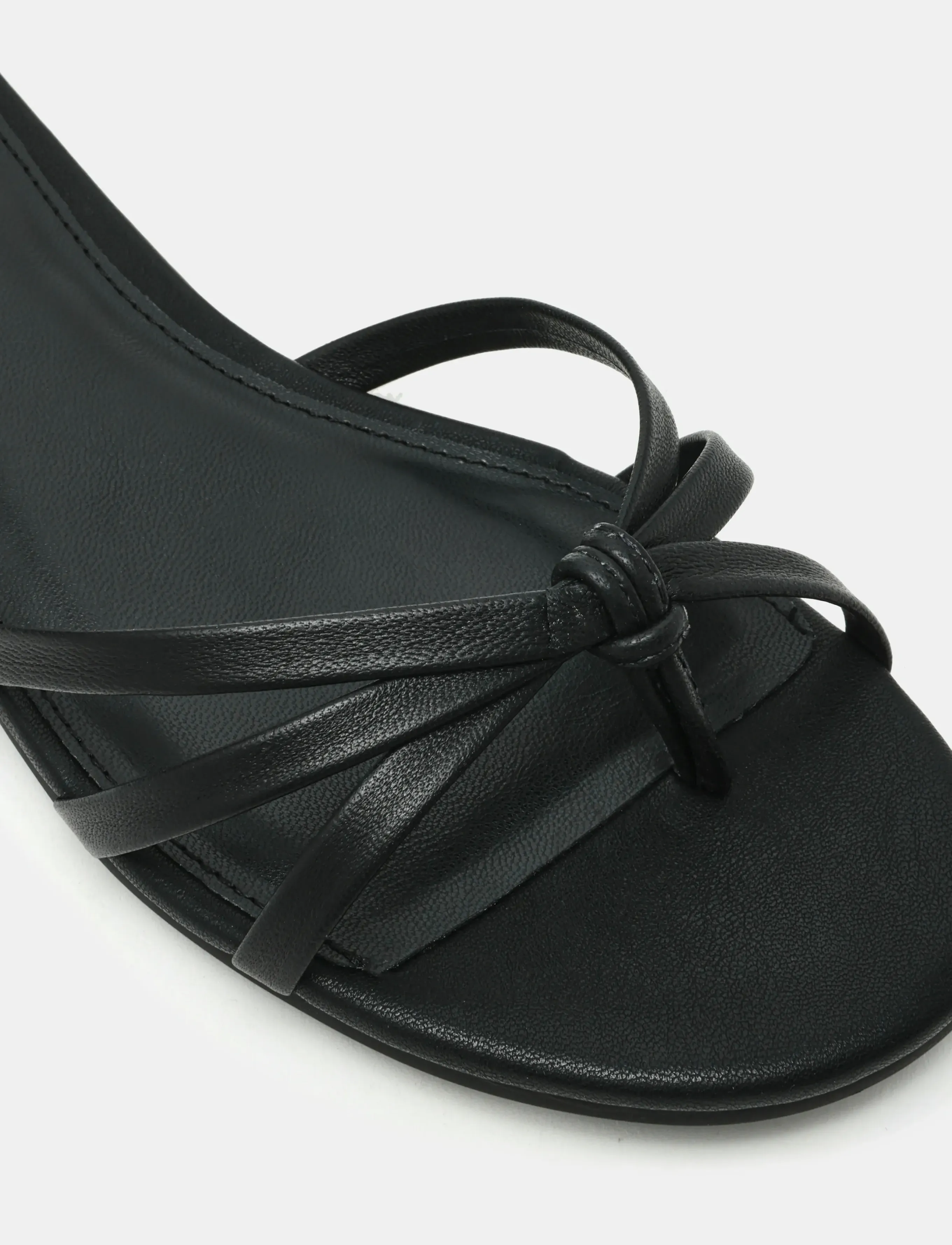 Steve Madden - Calissi - flache sandalen - black leather - 4