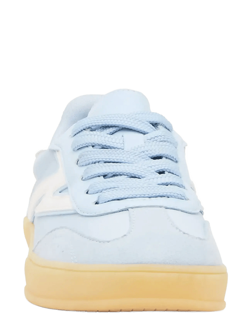 Steve Madden - GIIA - låga sneakers - sky blue fab - 3