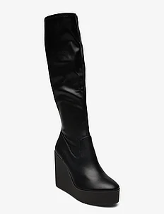 Justly Boot, Steve Madden