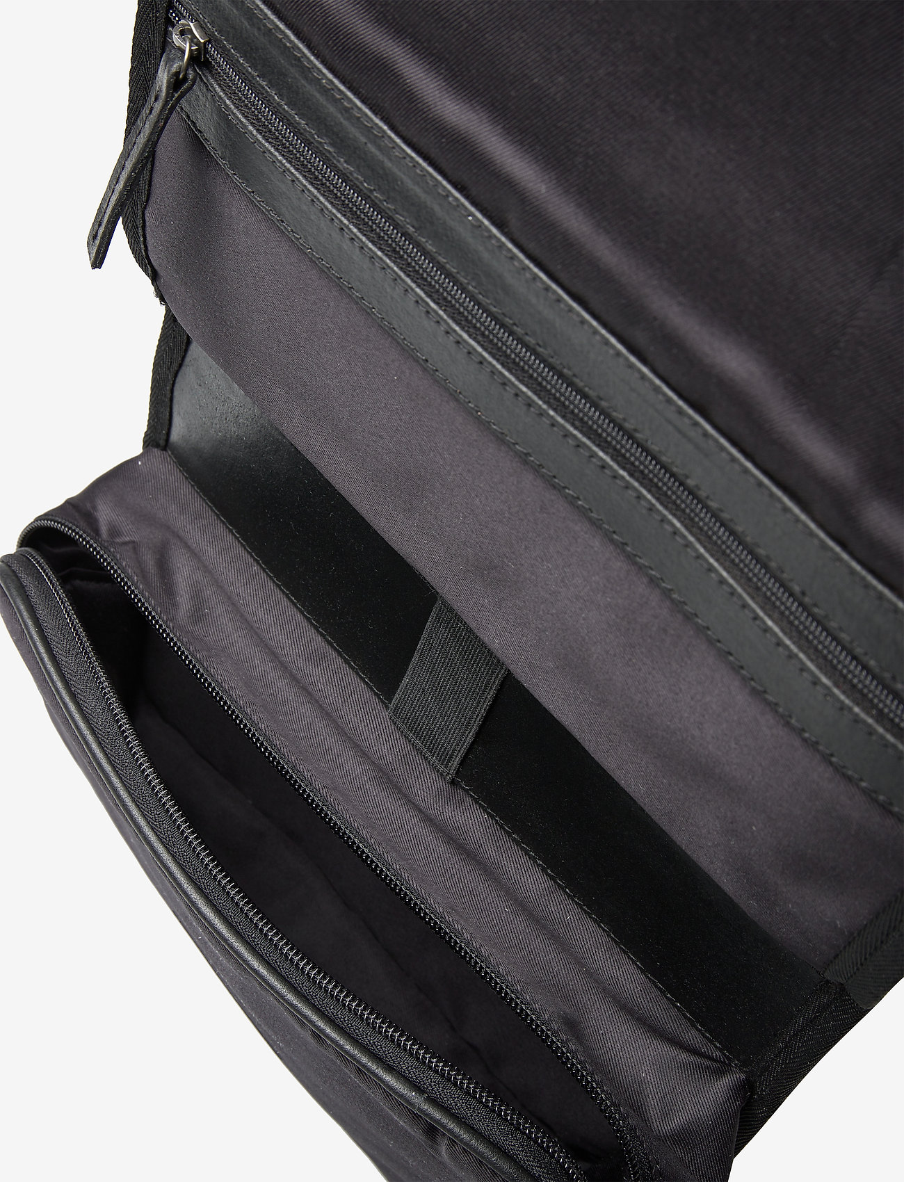 Still Nordic - Storm Hanging Toiletry - black - 3