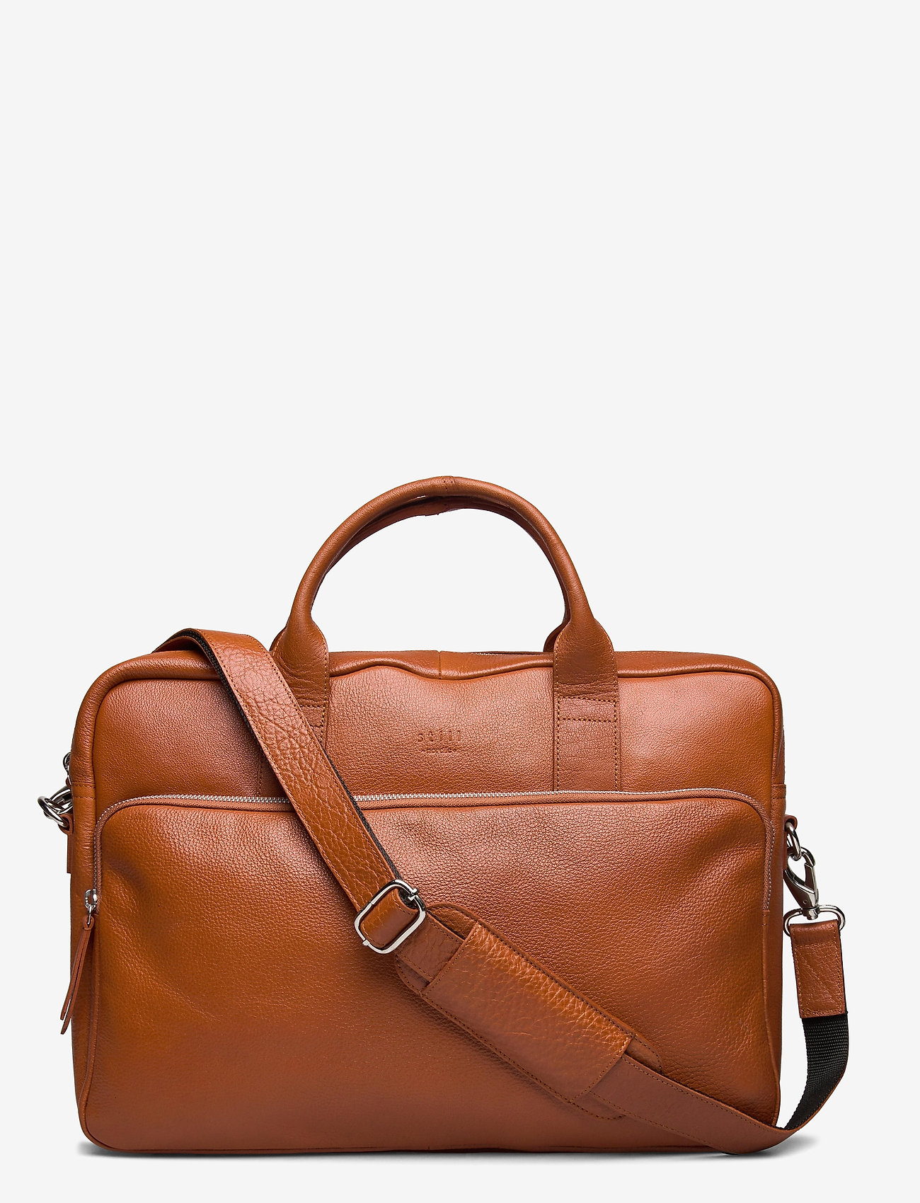 Train Brief 1 Room - TAN