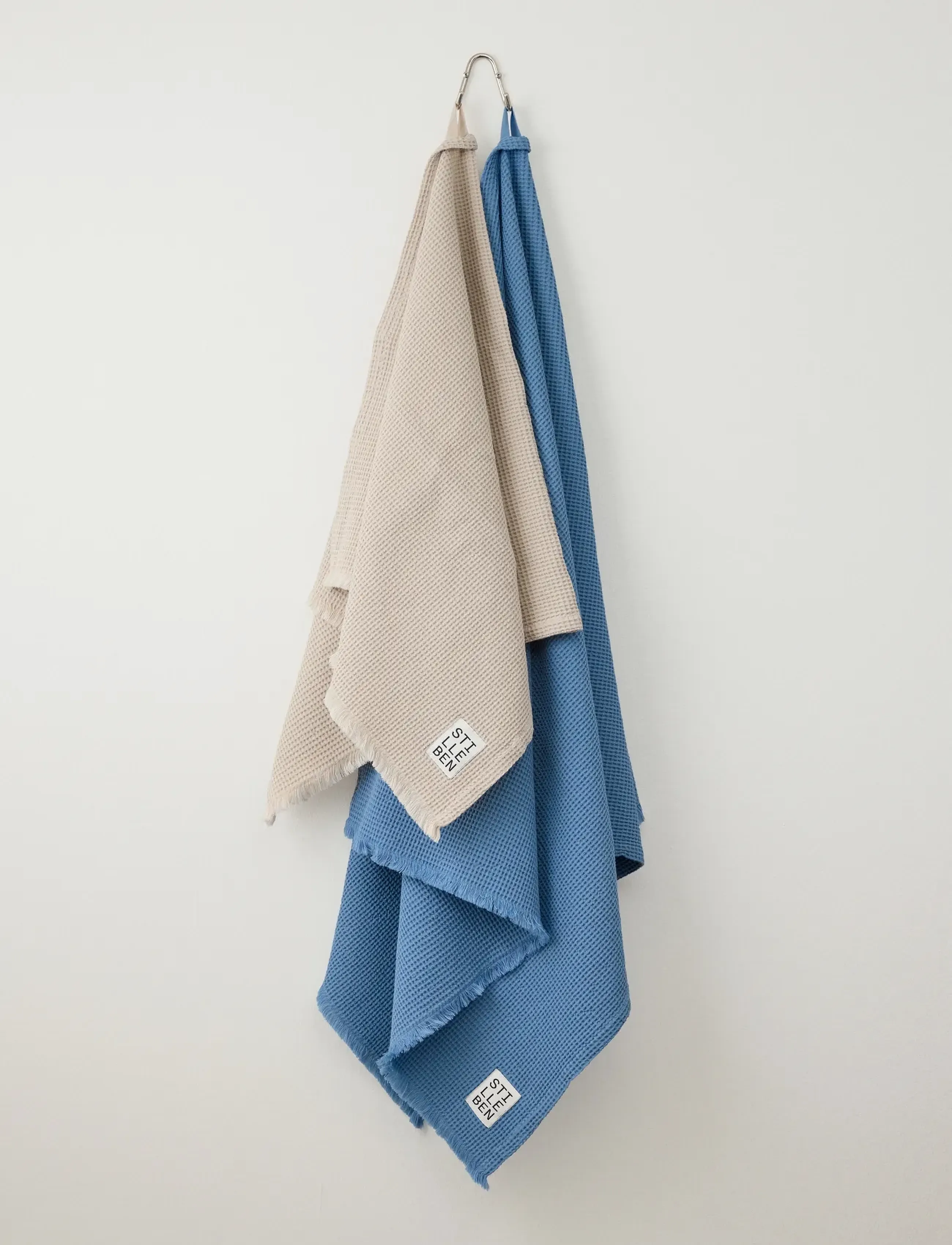 Stilleben - Hand towel - denim blue - 2