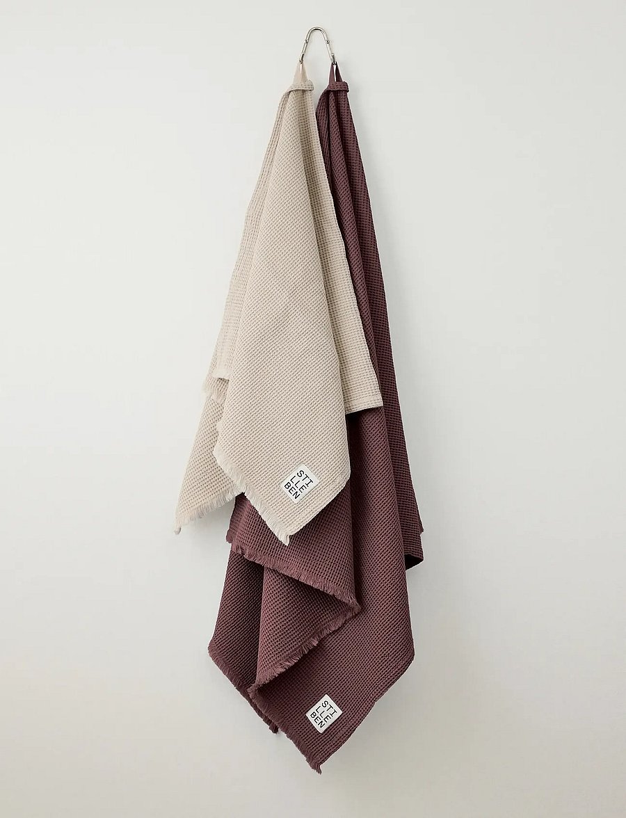 Stilleben - Hand towel - rusty brown - 2