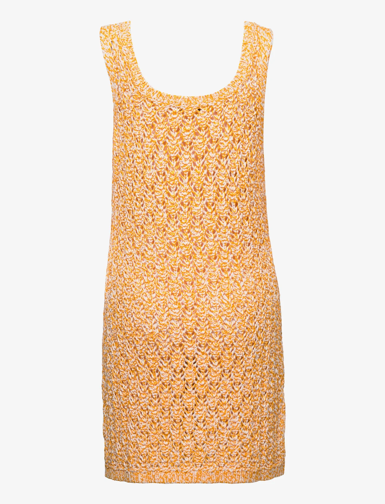 STINE GOYA - Esme, 1469 Heavy Melgange Knit - stickade klänningar - orange melange - 1