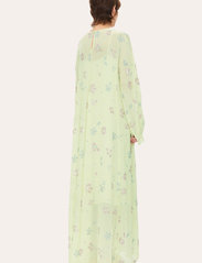 STINE GOYA - Tammy, 1443 Embroidered Crepe - ballīšu apģērbs par outlet cenām - green jade garden - 5