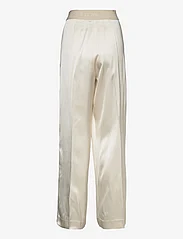 STINE GOYA - Ciara Solid, 1690 Heavy Satin - festtøj til outletpriser - sugar swizzle - 1