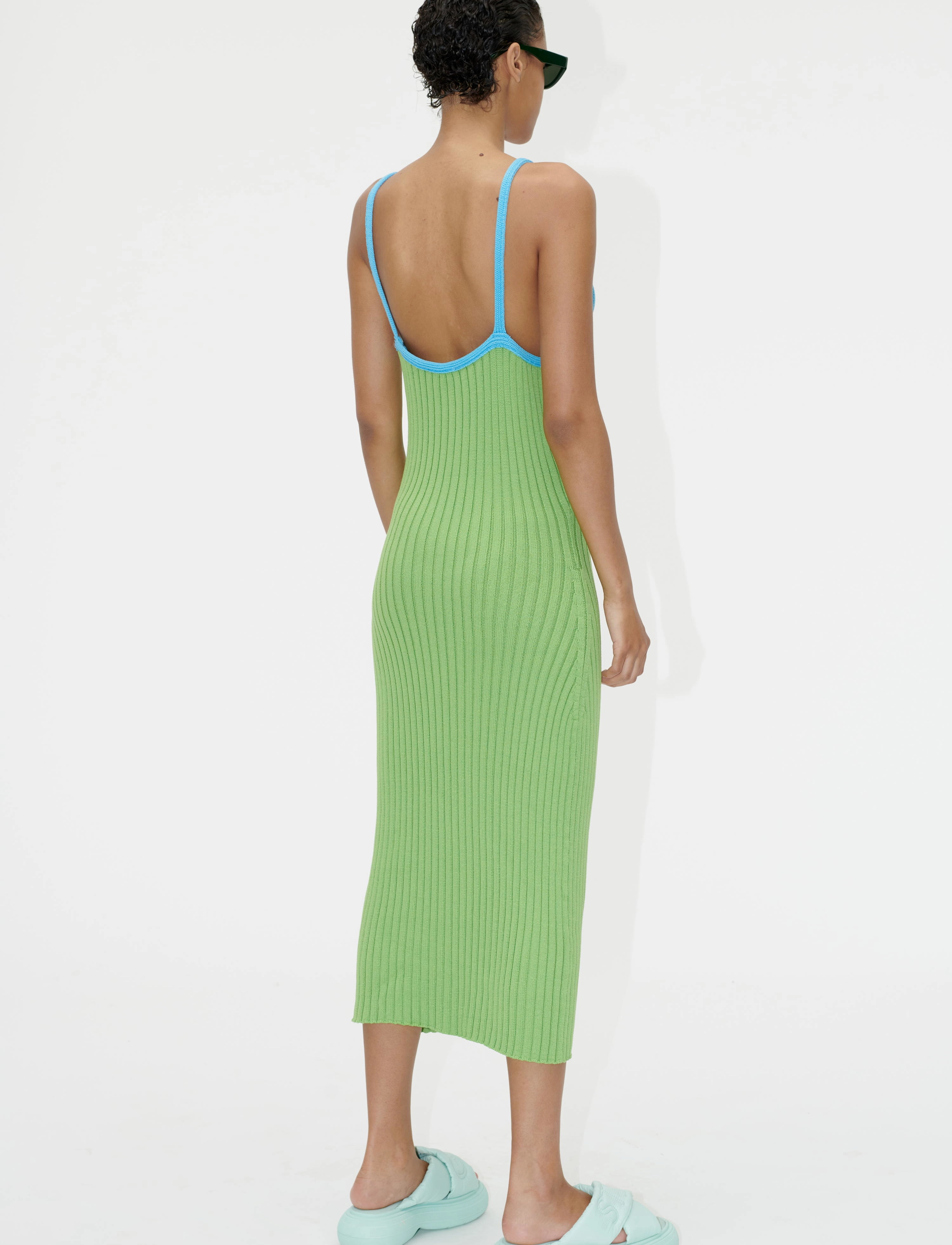 STINE GOYA - Layden, 1705 Textured Viscose - bodycon-kjoler - kelly green - 3