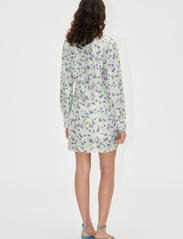 STINE GOYA - Cille, 1785 Printed Sequins - juhlamuotia outlet-hintaan - day ditzy floral - 3