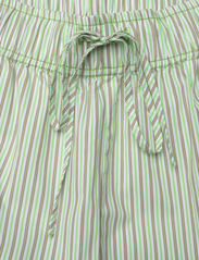 STINE GOYA - Fatuna, 1767 Poplin Stripes - cargo pants - green stripes - 5