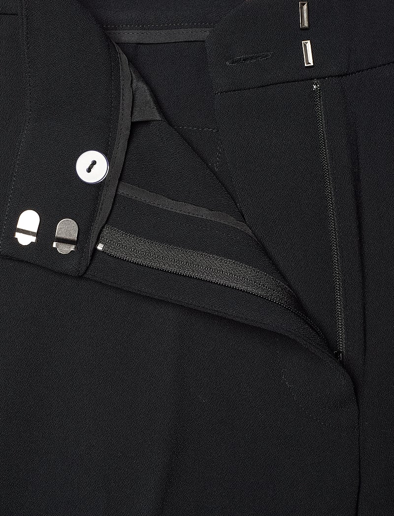 STINE GOYA - Flared Long Pants, 2273 Crepe - schlaghose - black - 5