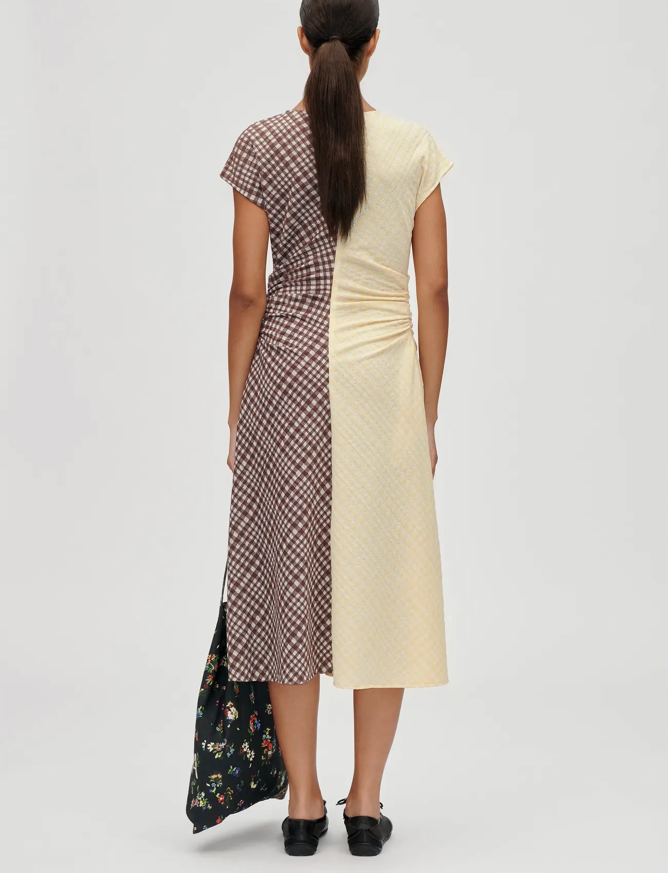 STINE GOYA - 2118 Checkered Jersey, Ruched Waist - midi dresses - brown and yellow checks - 3