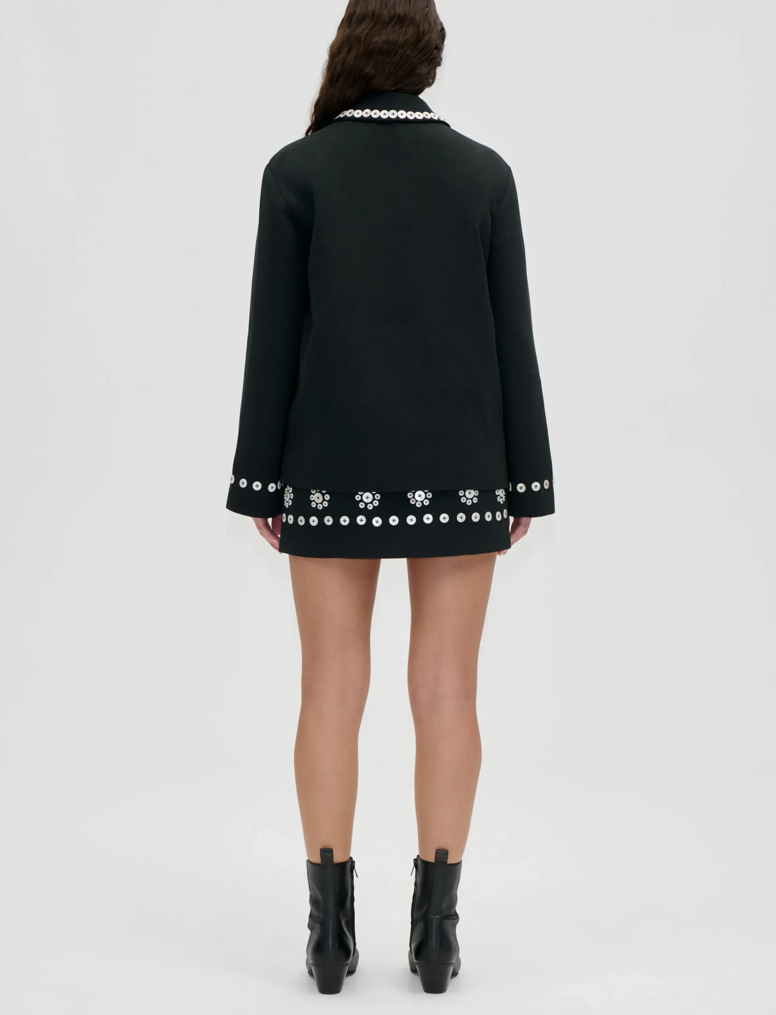 STINE GOYA - 2550 Embellished Bonded Crepe, Rela - buttoned flowers - 3