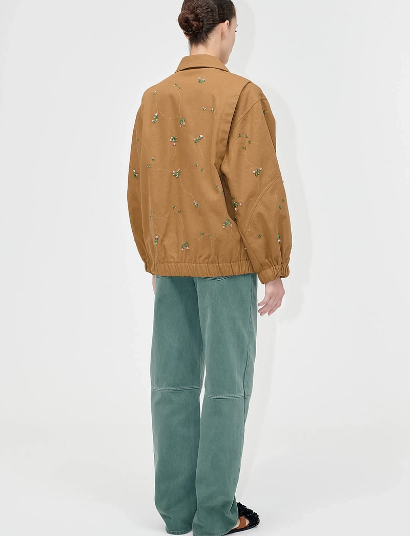 STINE GOYA - 2368 Beaded Embellished Canvas, Ove - sügisjakid - wild flower beads - 3