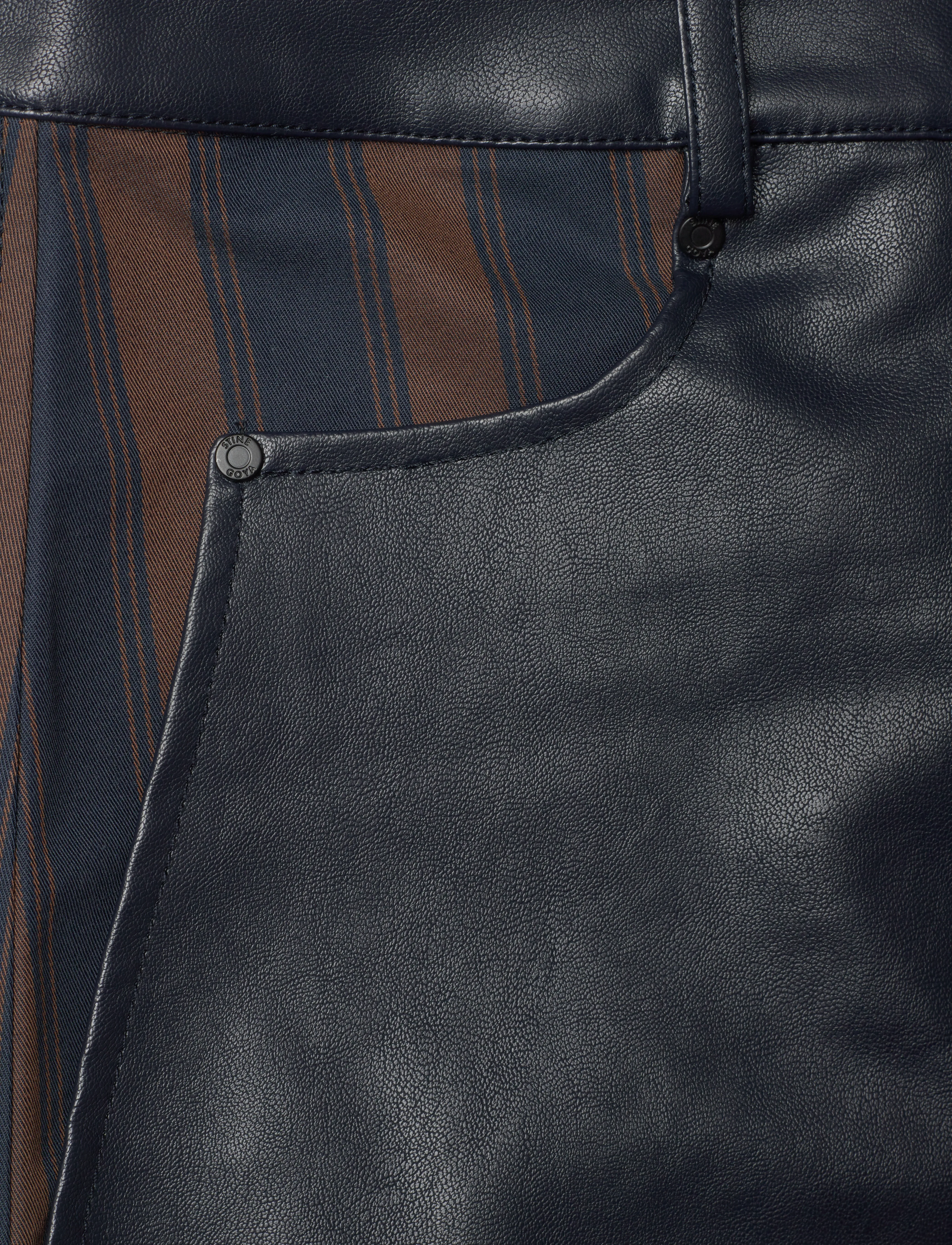 STINE GOYA - 2387 Cotton Drill / Faux Leather, H - laia säärega püksid - midnight stripes - 4