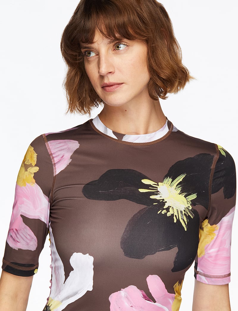 STINE GOYA - 2244 Stocking Jersey, Elastic Short - t-shirts - wild flowers - 5