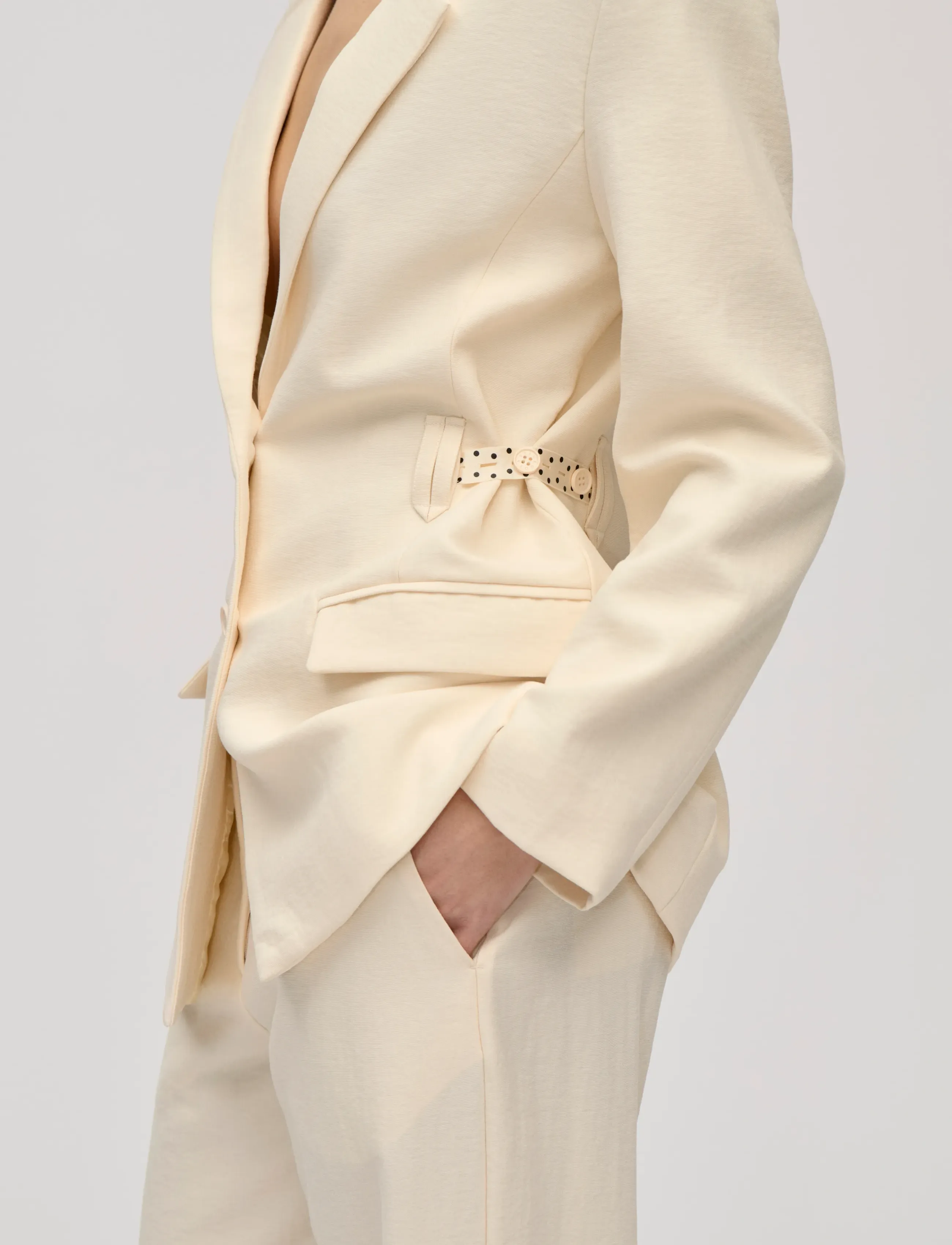 STINE GOYA - 2513 Airy Tailoring, Elastic Detail - einreihige blazer - eggnog - 4