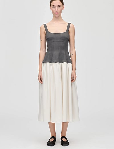 Grey Summer Dresses special offers for women at Boozt.com Grey Summer Dresses special offers for women at Boozt.com