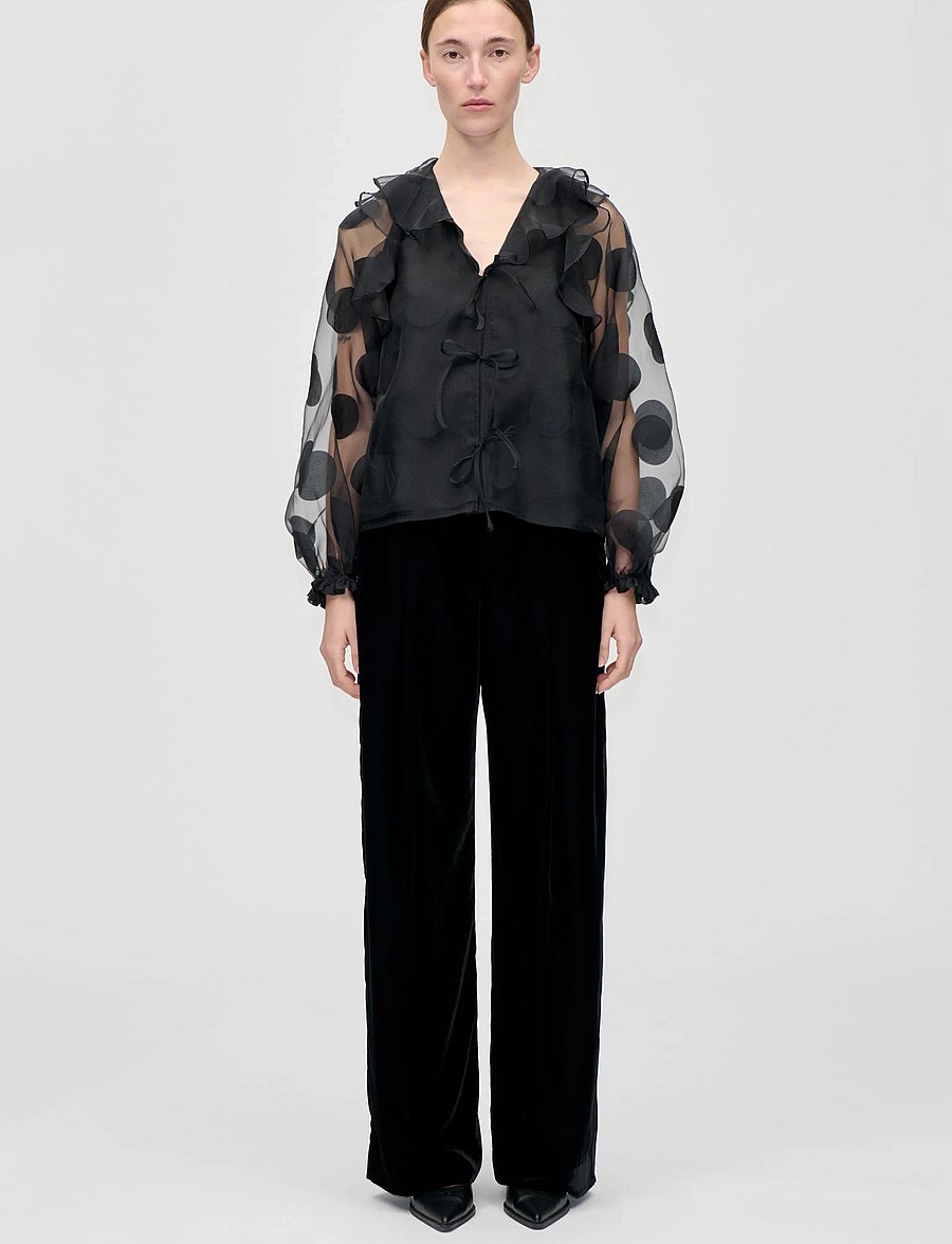 STINE GOYA - Dotted Organza, Multi Ruffle Raglan Top - långärmade blusar - dotted black - 0