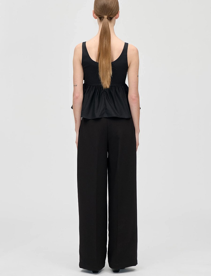 STINE GOYA - Floral Shirting, Floral Peplum Top - Ärmellose tops - jet black - 3