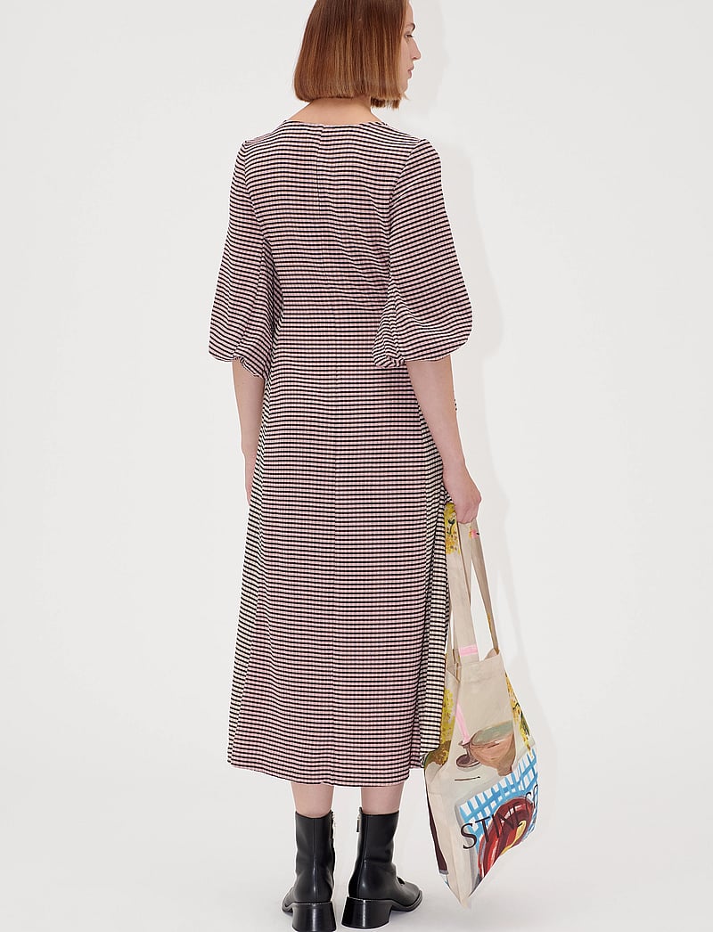 STINE GOYA - 2247 Patchwork Jersey, Three-Quarte - midimekot - pink/black - 3