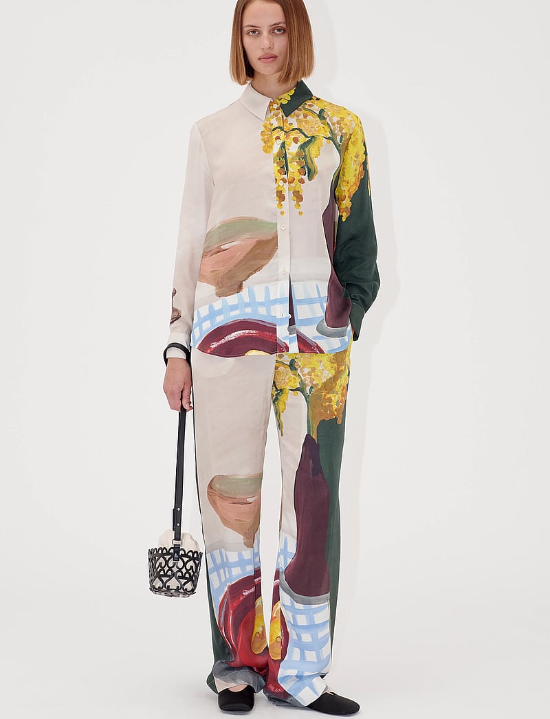 STINE GOYA - 2263 Dry Viscose, Elasticated Long - hosen mit weitem bein - lemons on a plate - 2