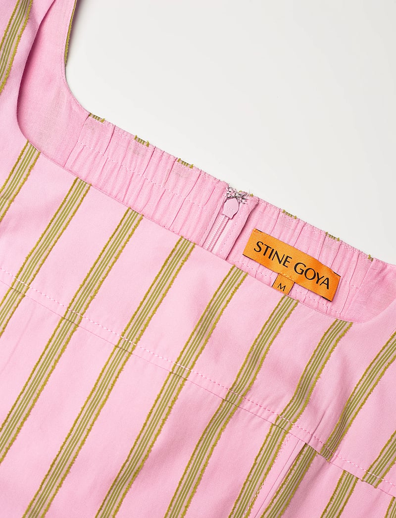 STINE GOYA - 2344 Soft Jacquard Weave, Blouson S - kortärmade blusar - wallpaper stripes - 4