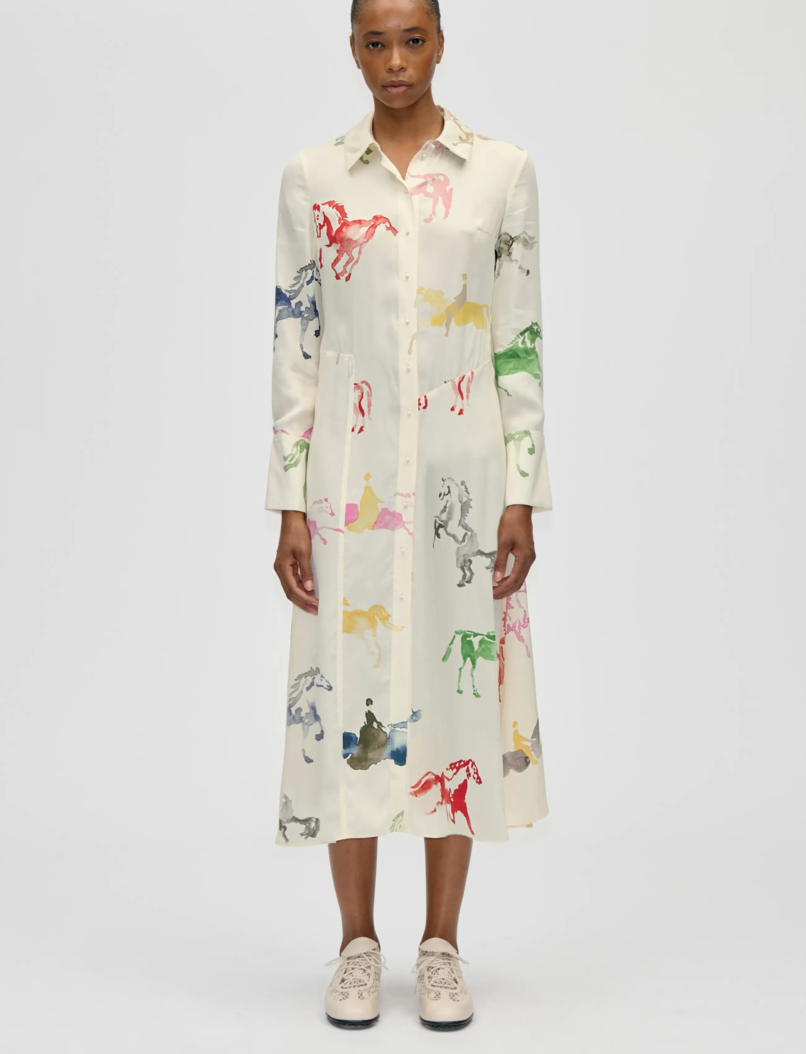 STINE GOYA Dry Viscose, Front Placket Mid - CPH fashion week - HORSES / cream