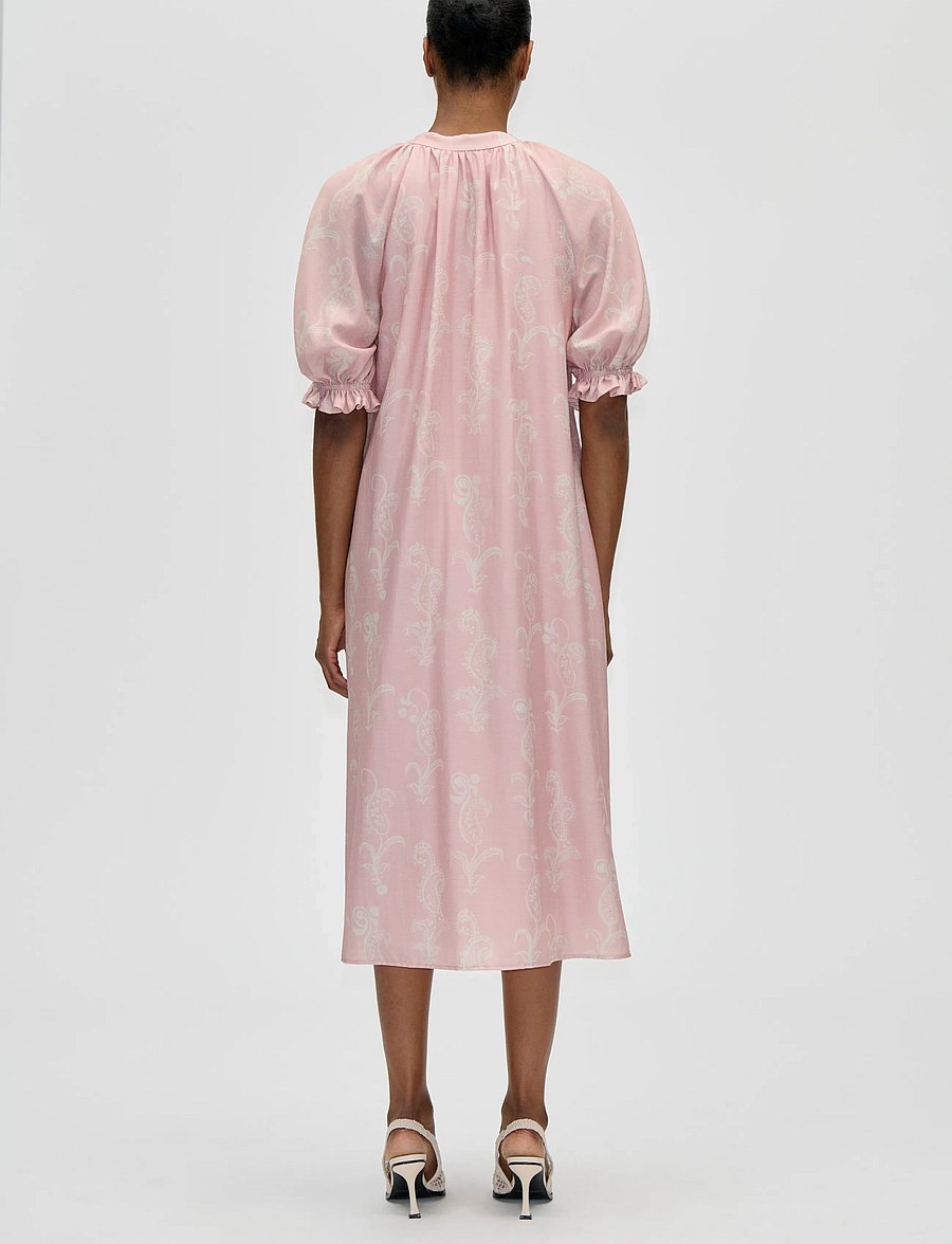 STINE GOYA - Tencel, Front Placket Long Dress - maksikleidid - cherries on a paisley - 3