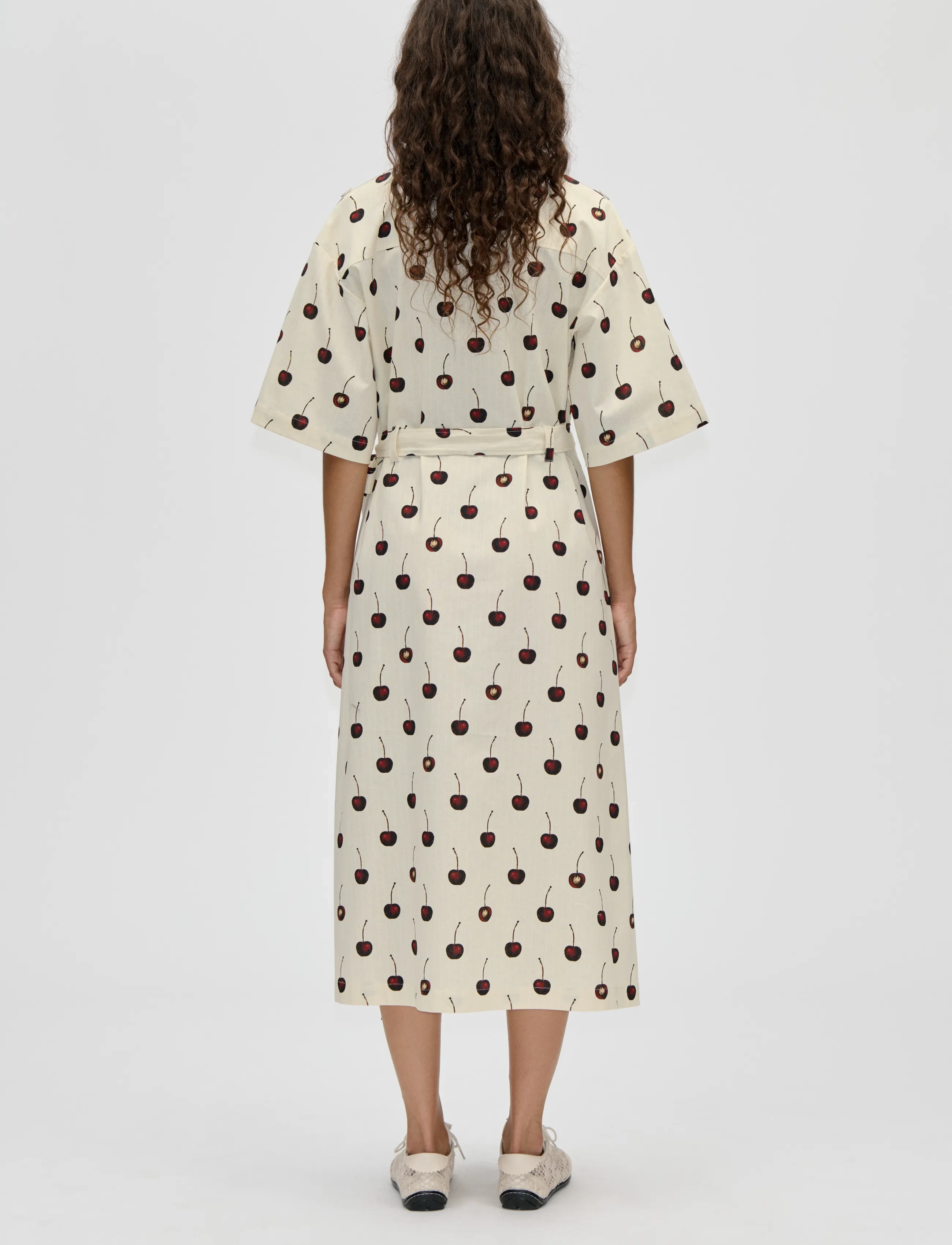 STINE GOYA - 2339 Crisp Stripe Shirting, Workwea - robes midi - cherries - 3