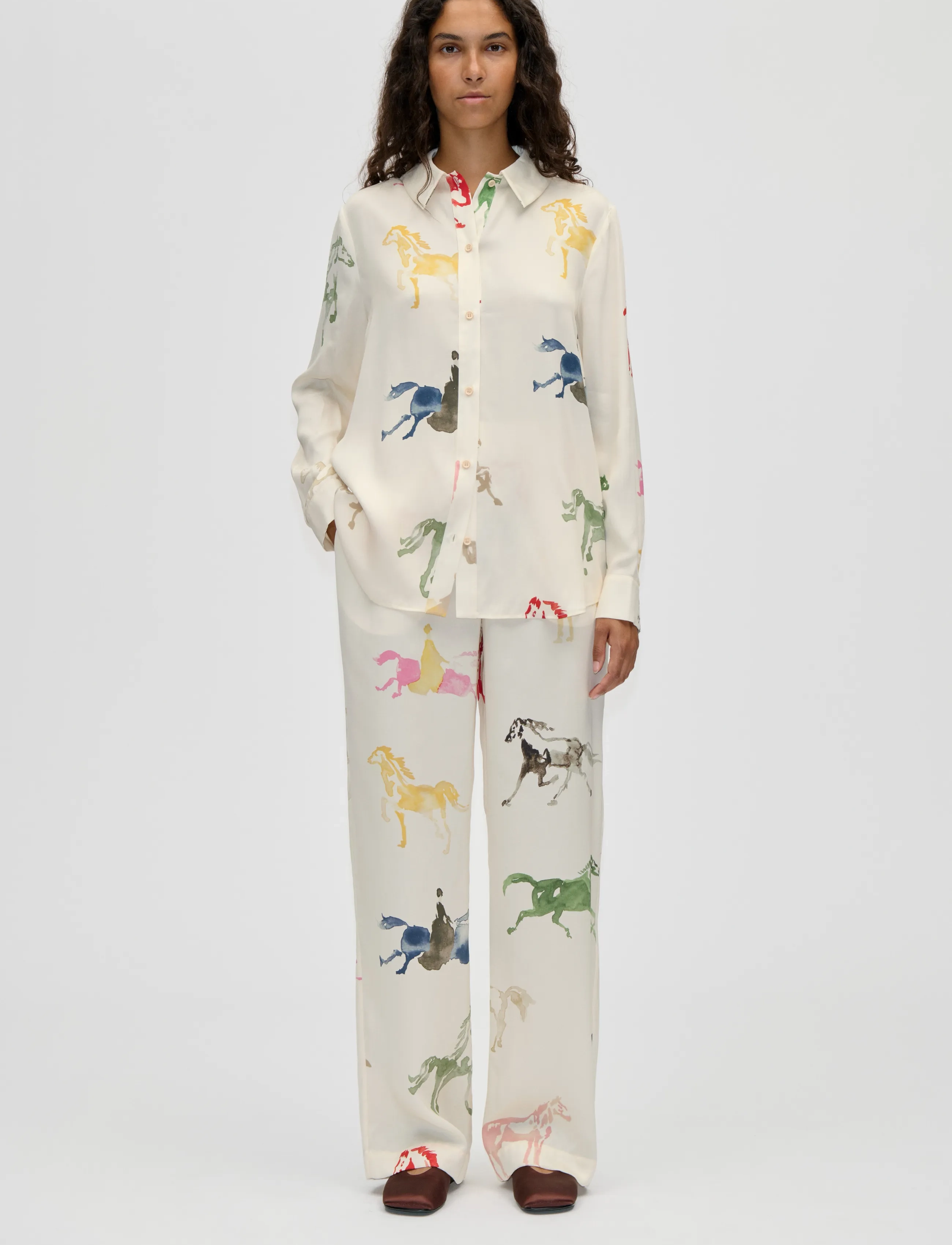 STINE GOYA Dry Viscose, Elasticated Long - CPH fashion week - HORSES / cream