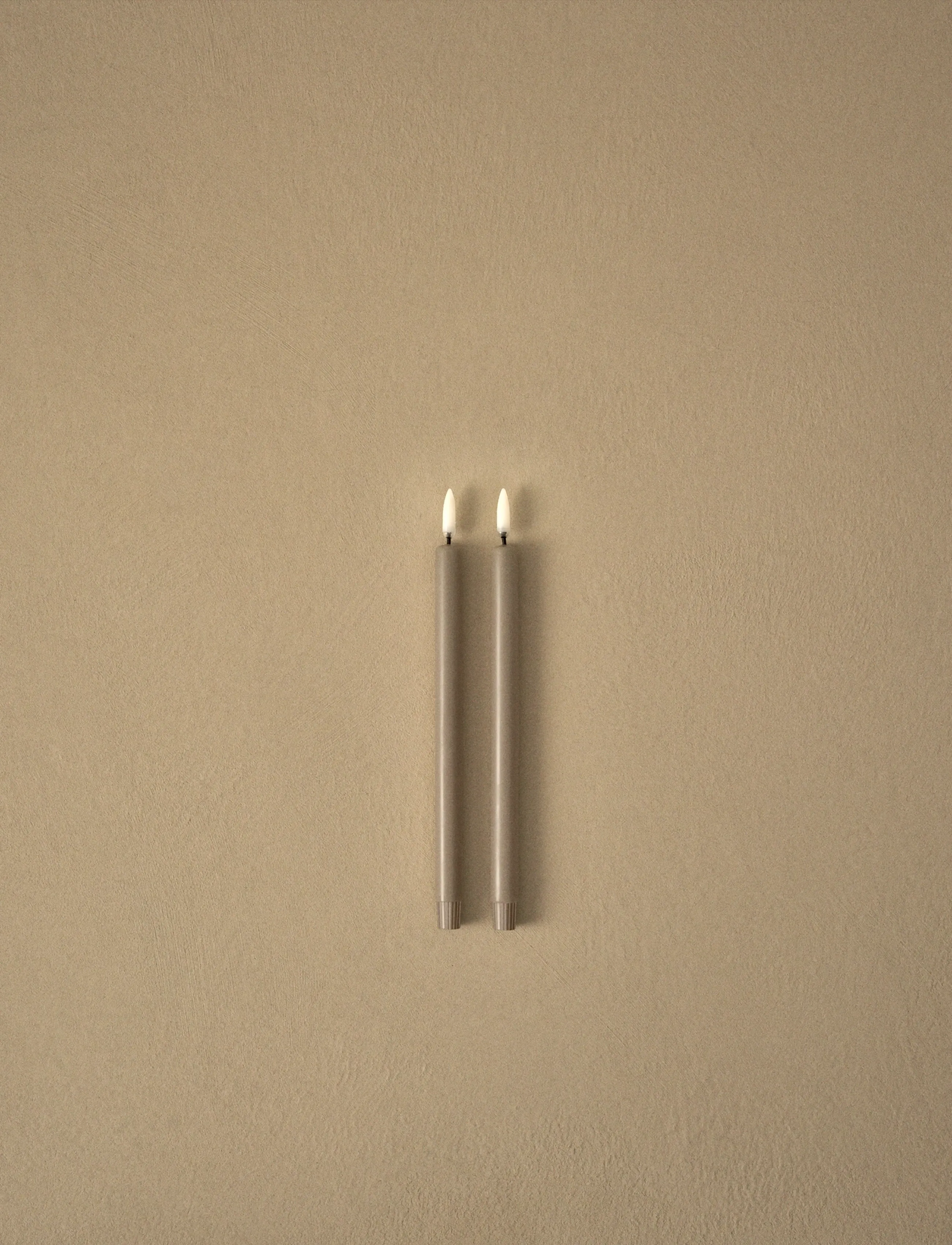 STOFF Nagel - STOFF Nagel LED candles by Uyuni Lighting, box with 2 pieces - led lys - sand - 3