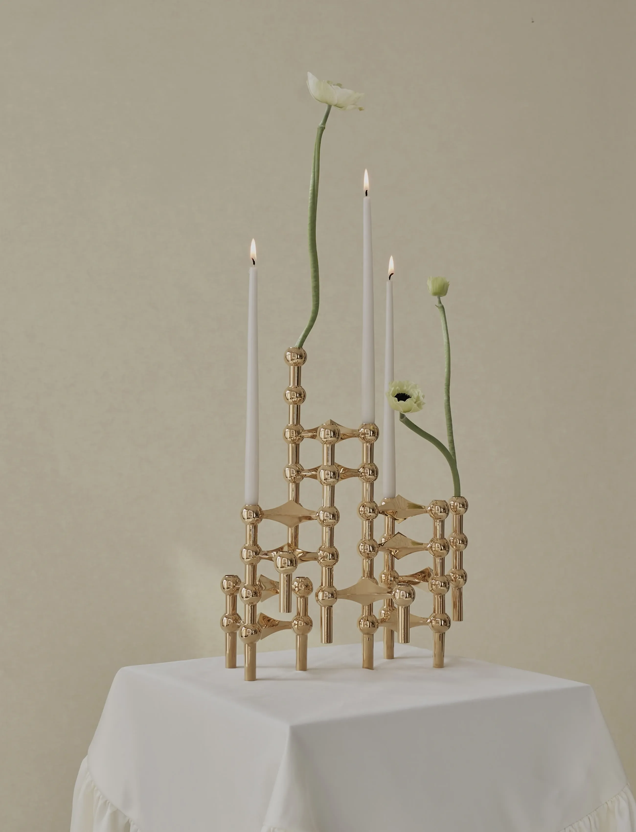 STOFF Nagel - STOFF Nagel vase - valentinsgaver - brass - 2