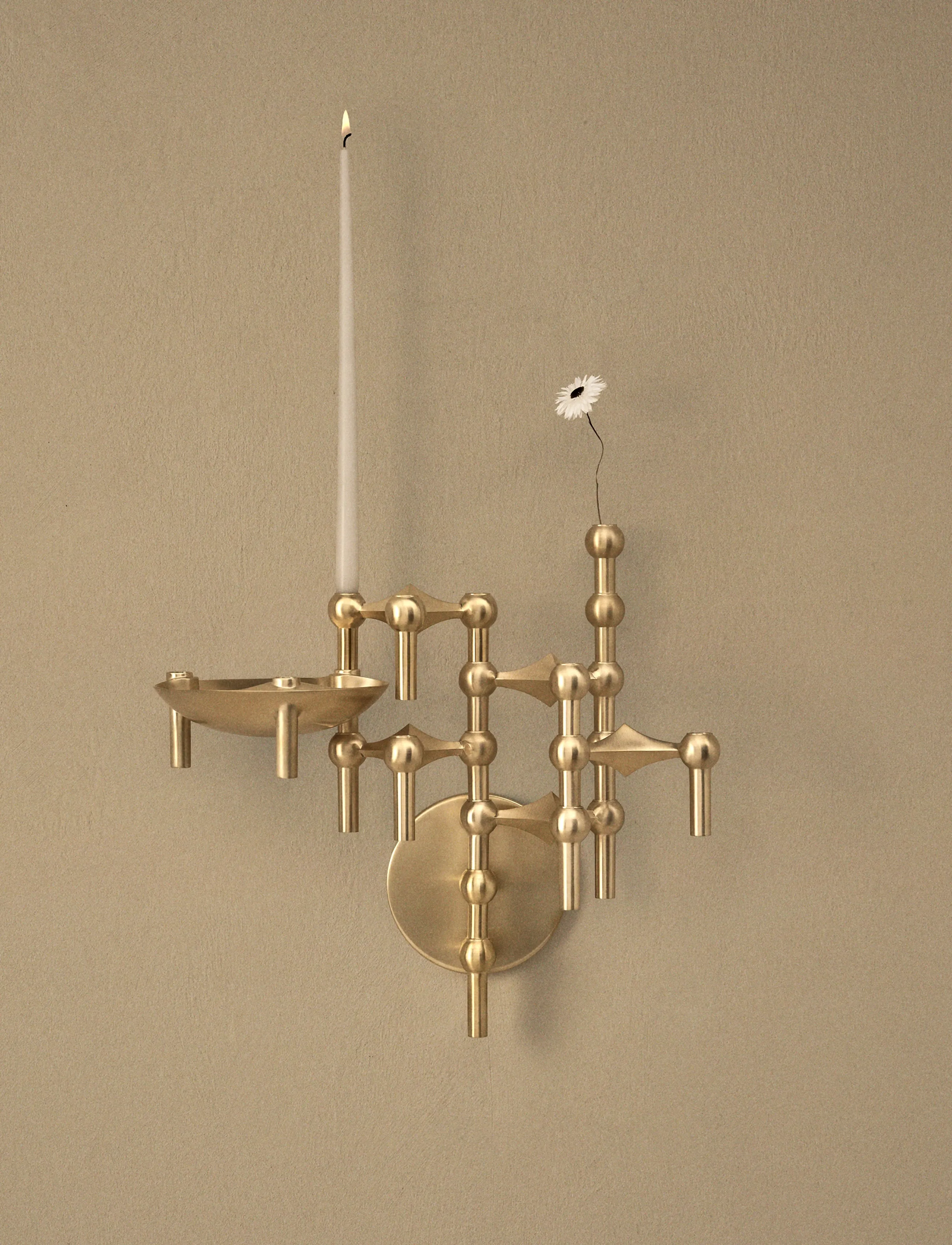 STOFF Nagel Wall Hanger Brushed Brass, 14.5X 11 cm, Candle & Tealight Holders, Gold - Homeware