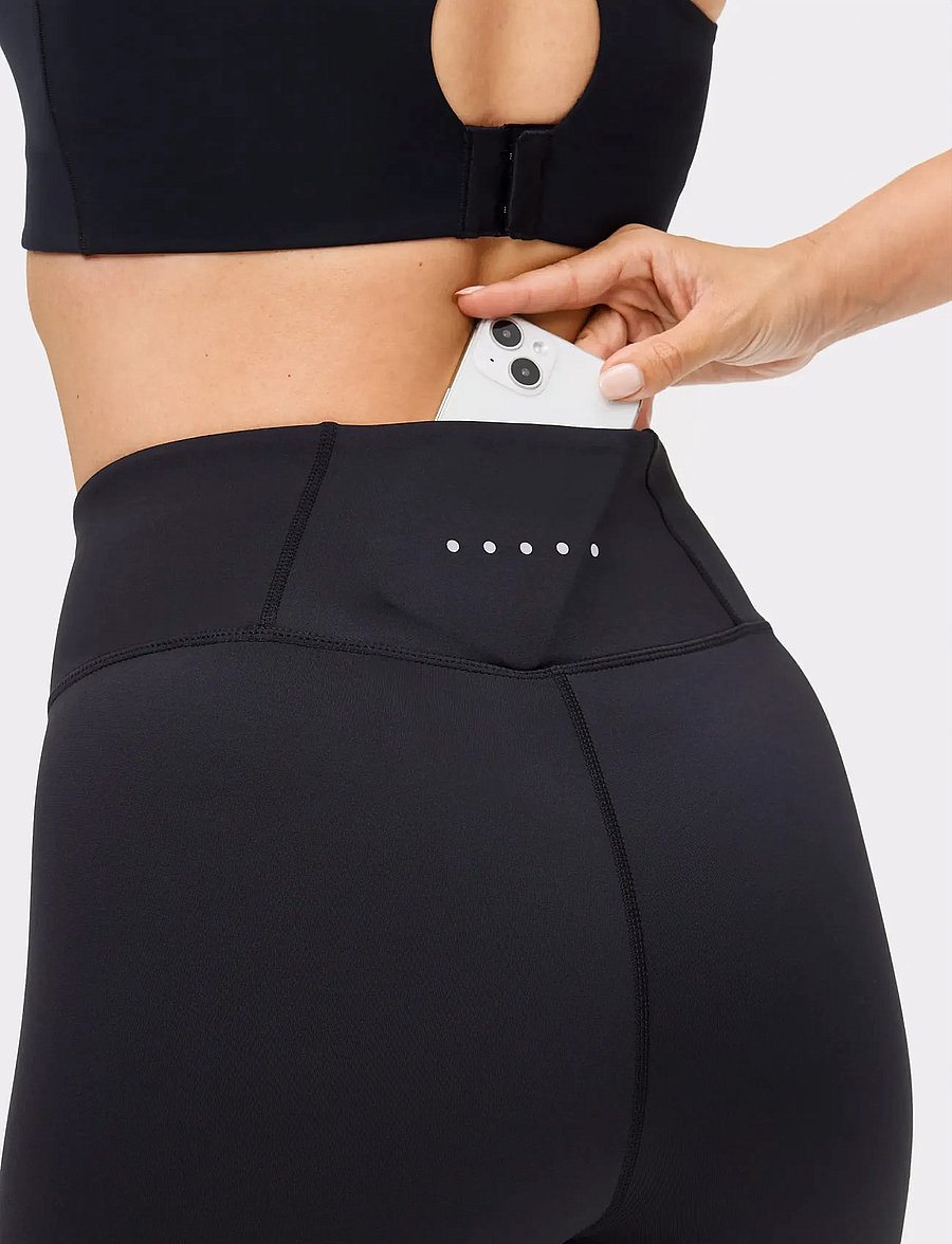 STRONGER - Signature Bike Shorts - 1/2 længde - black - 4