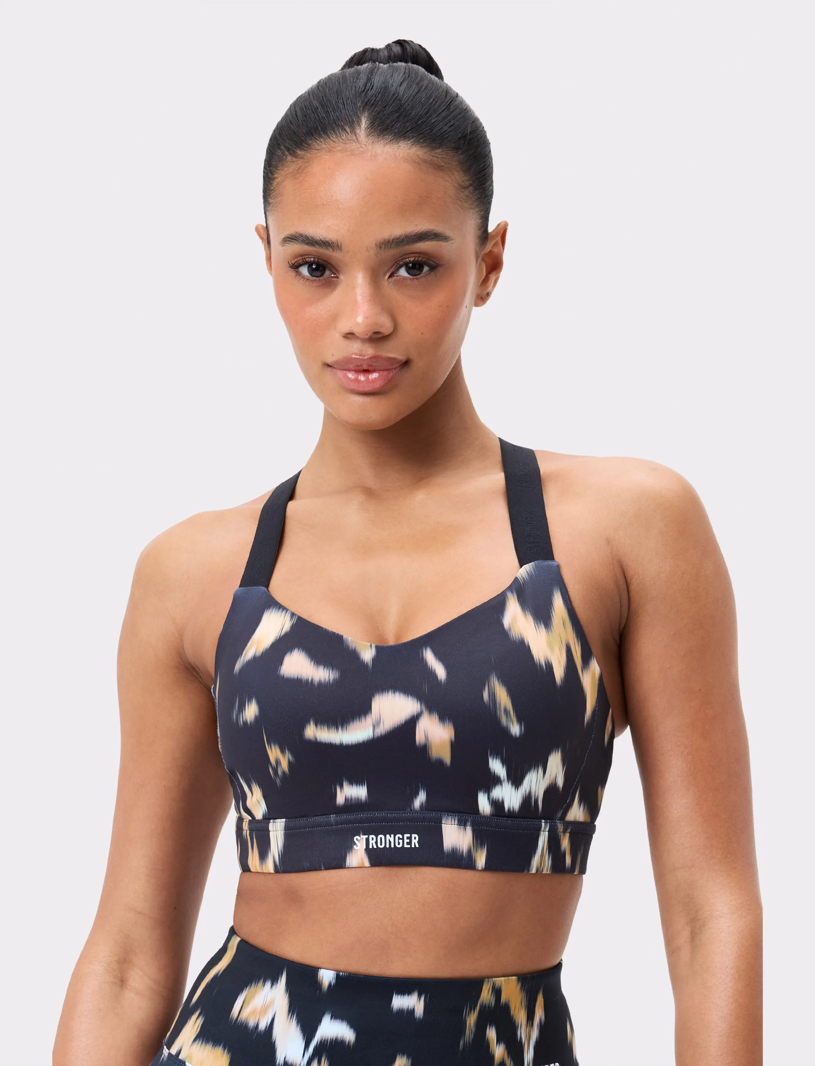 STRONGER - Power Sports Bra - sports bras - savannah print - 2